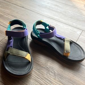 Brand New Tevas!